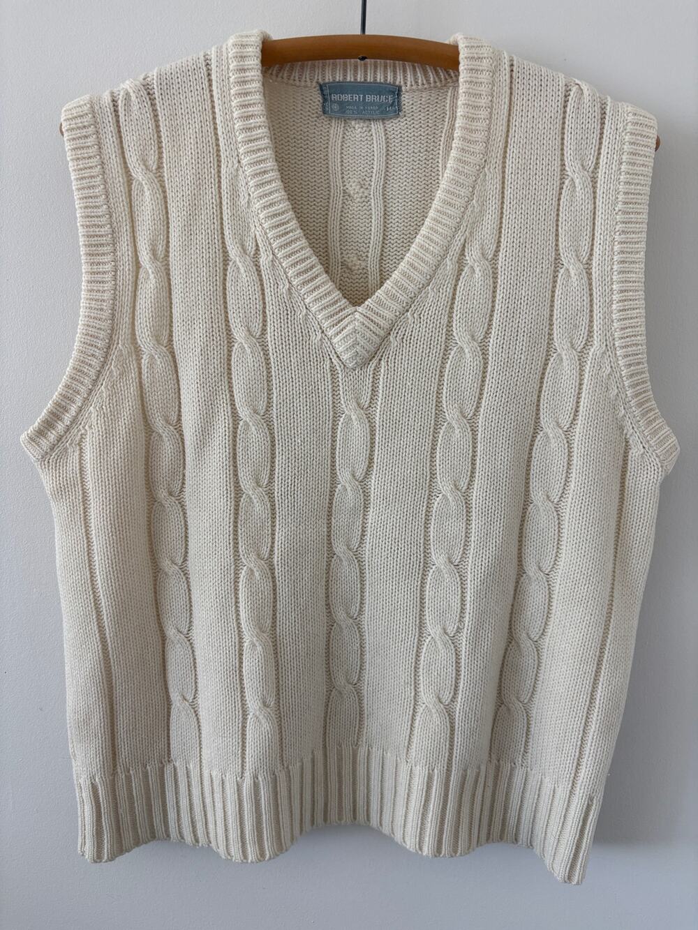 Cable Knit Chunky Ivory Sweater Vest Size M Fisherman Cobain Preppy Vintage 80s